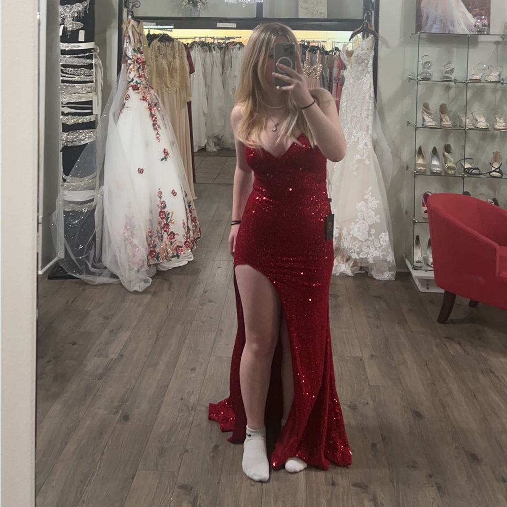 red prom dress